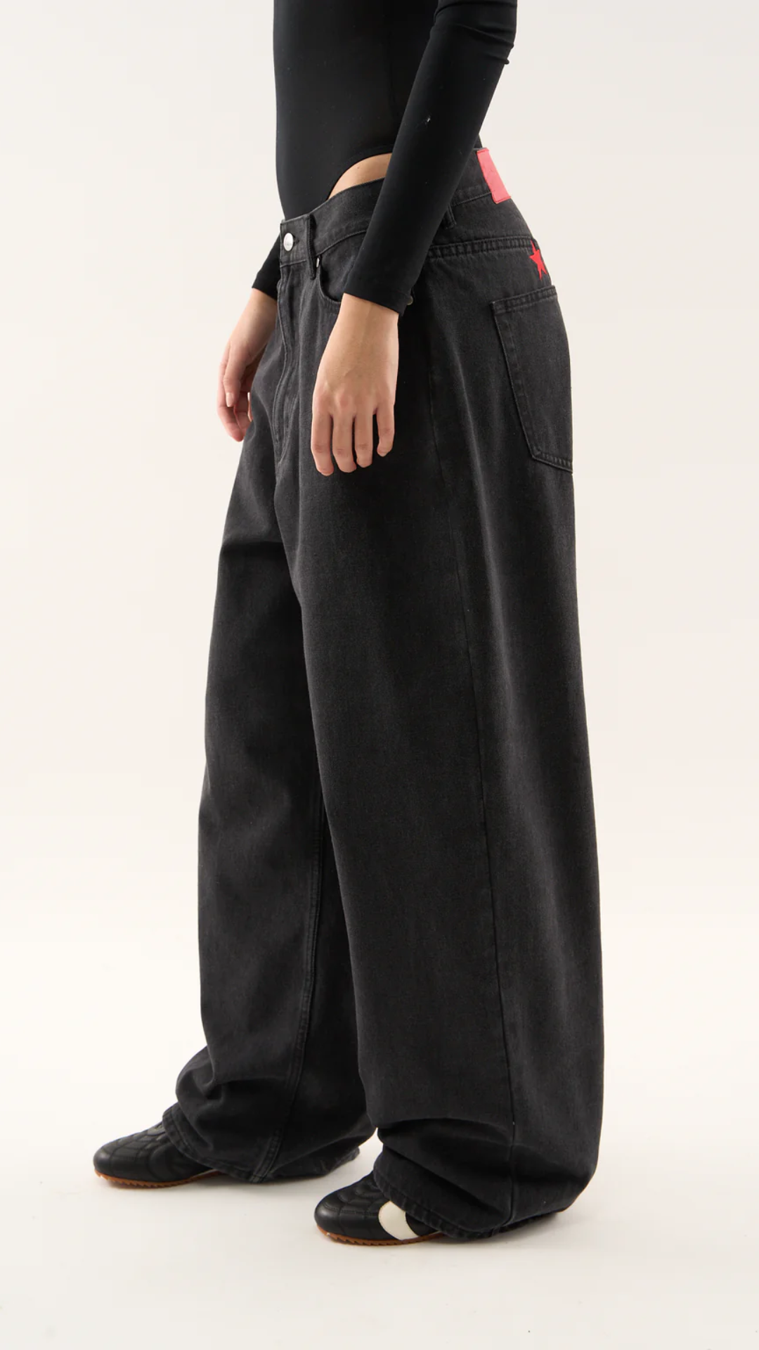 Starry Jean - Washed Black
